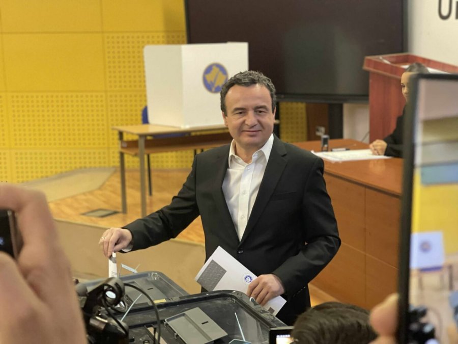 Kurti: Tani është koha e komisionerëve dhe vëzhguesve