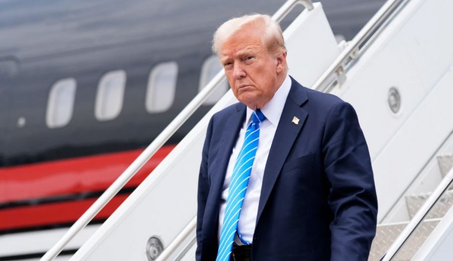 Trumpi mbërrin në Egjipt për nënshkrimin e marrëveshjes Izrael-Hamas