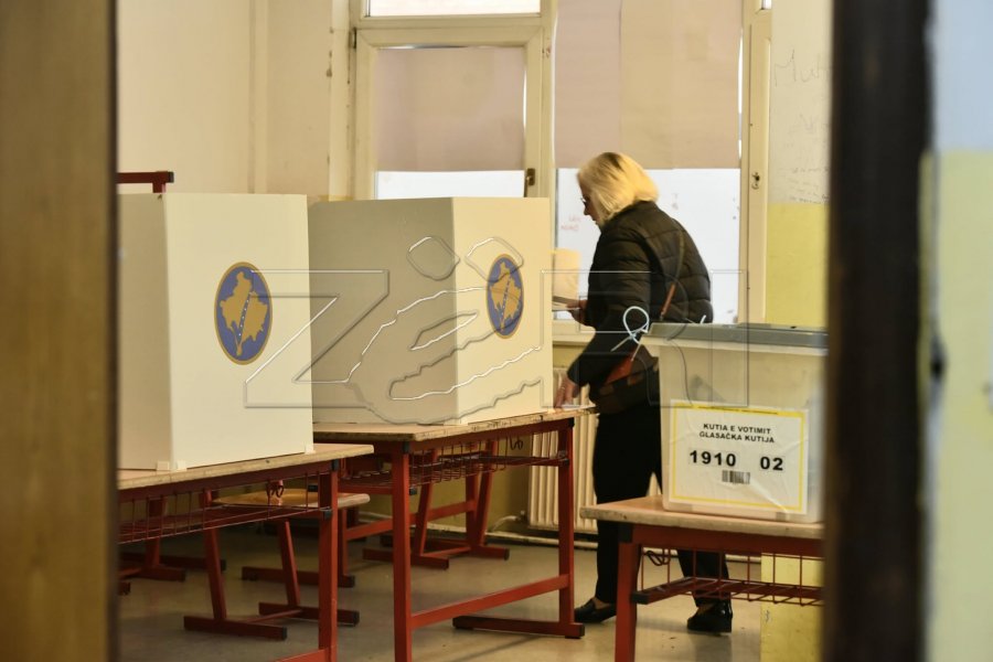 Ambasadori i BE-së në Kosovë pret që transparenca dhe paqja të ruhen edhe në balotazh