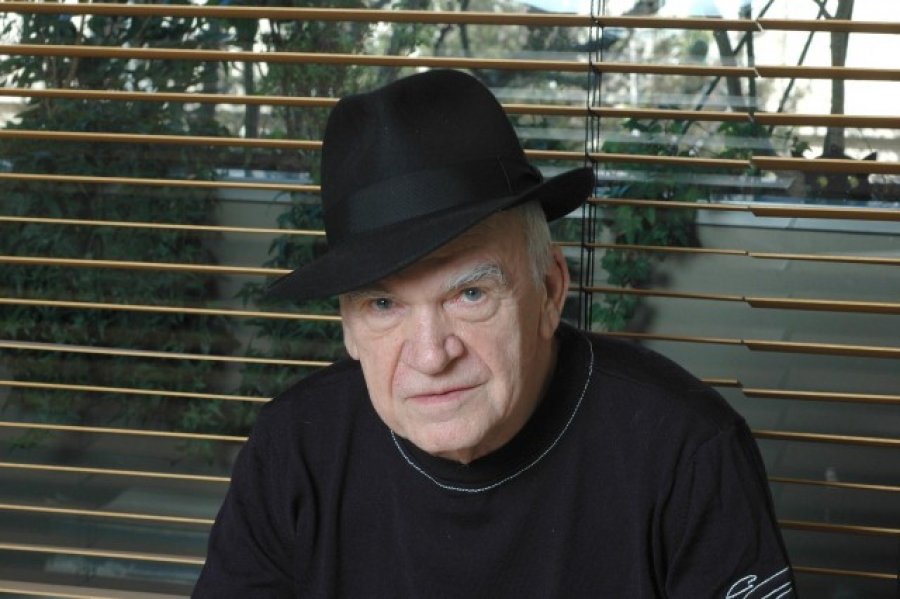 Milan Kundera dhe prova e vërtetë e njerëzimit