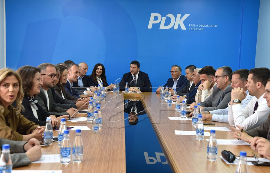 Haliti: Duhet t’i shpallim zgjedhjet në parti, nëse s’kemi zgjedhje nacionale