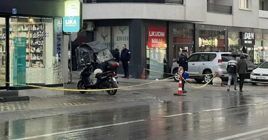 Të shtëna me armë zjarri afër Gjykatës në Pejë, dy persona të plagosur rëndë