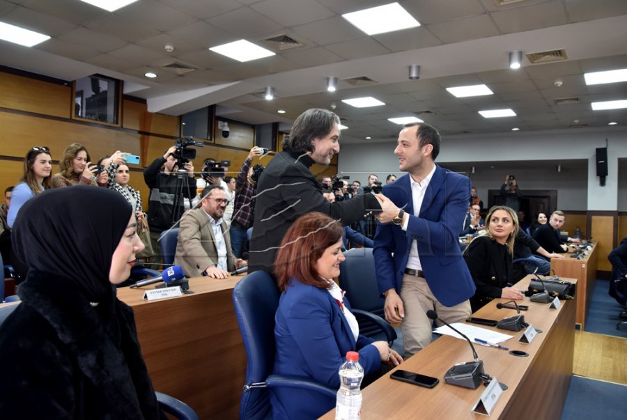 Prishtina me 51 anëtarë  kështu do të jetë përbërja e kuvendeve komunale pas zgjedhjeve të 12 tetorit
