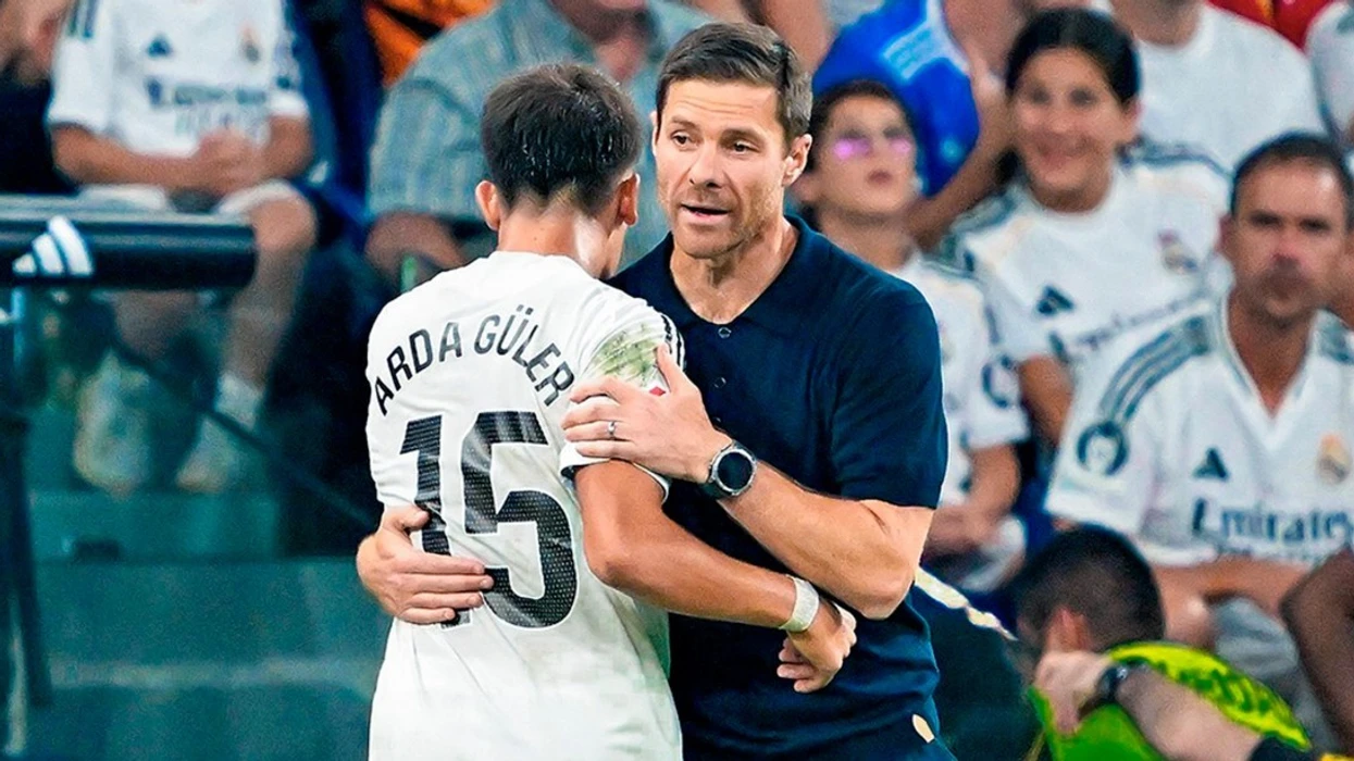 Xabi Alonso e krahason Arda Gulerin me dy legjenda të Real Madridit