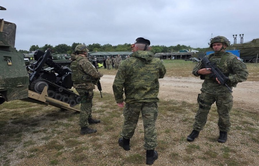 Kroacia rikthen shërbimin e detyrueshëm ushtarak