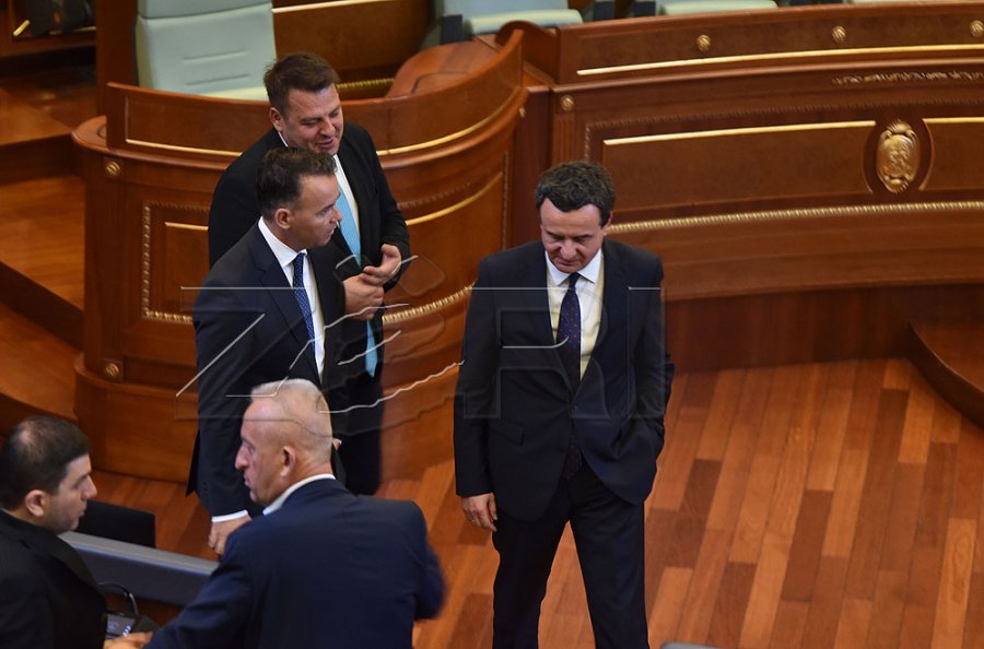 Muja për qeverinë e re: Ofertë për LDK-në e Nismën, PDK-ja dhe Lista Serbe përjashtohen