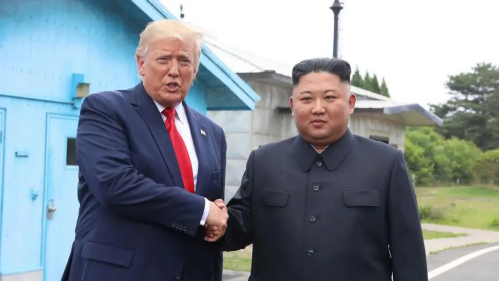 Trumpi thotë se dëshiron të takohet me Kim Jong Un
