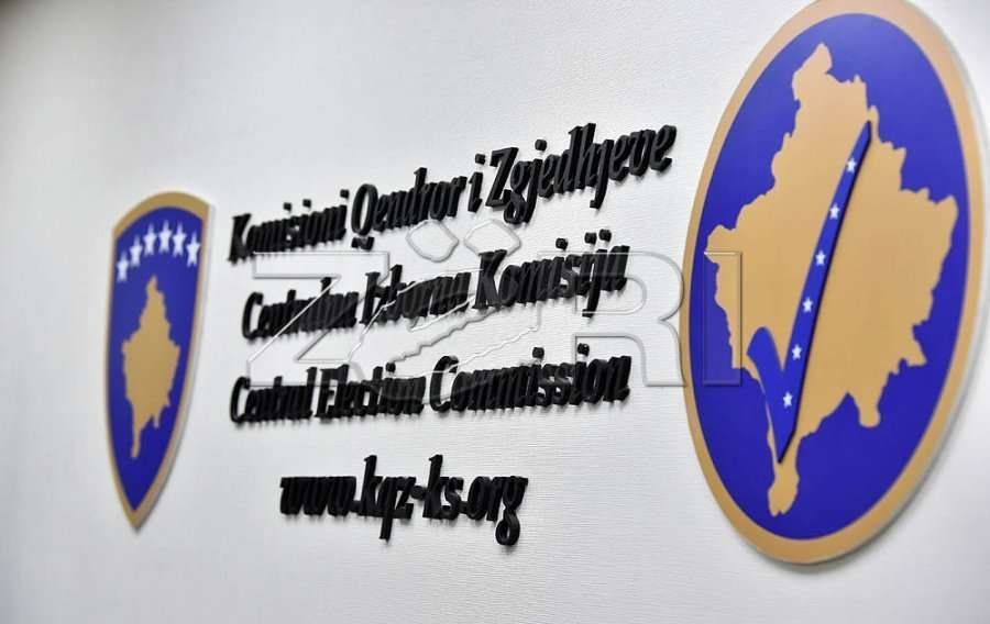 KQZ-ja miraton fletëvotimin për votimin jashtë Kosovës