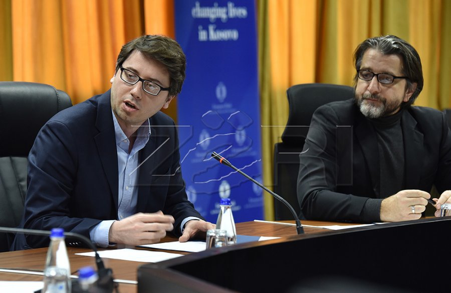 Murati reagon ndaj Ramës: Keqmenaxhimi juaj i ka sjellë shumicën e ndërmarrjeve para kolapsit