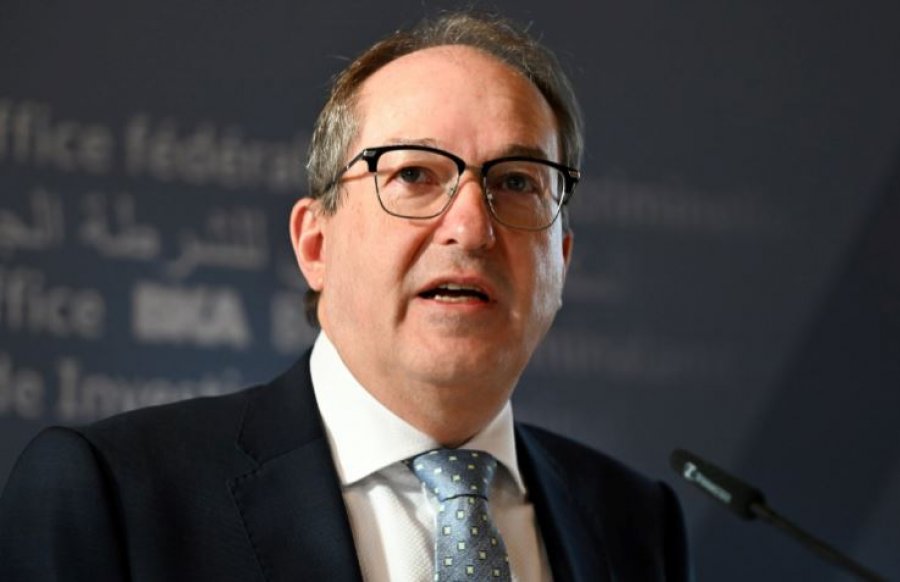 Ministri gjerman propozon që në shkolla të mësohet për përgatitjen për luftë