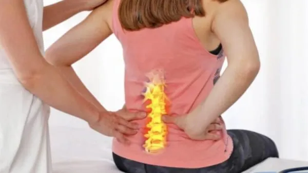 Dhimbja e mesit, një problem që prek shumicën e të rriturve