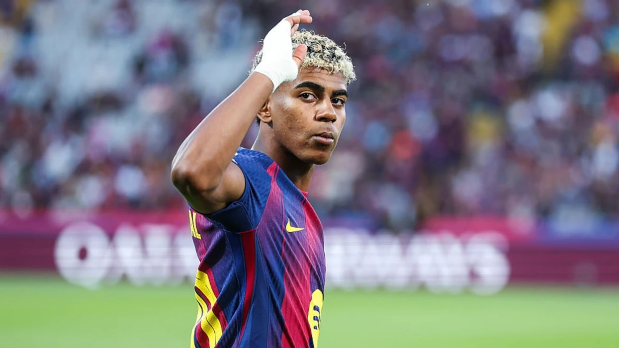 Barcelona bllokon Yamalin nga paraqitjet publike dhe intervistat