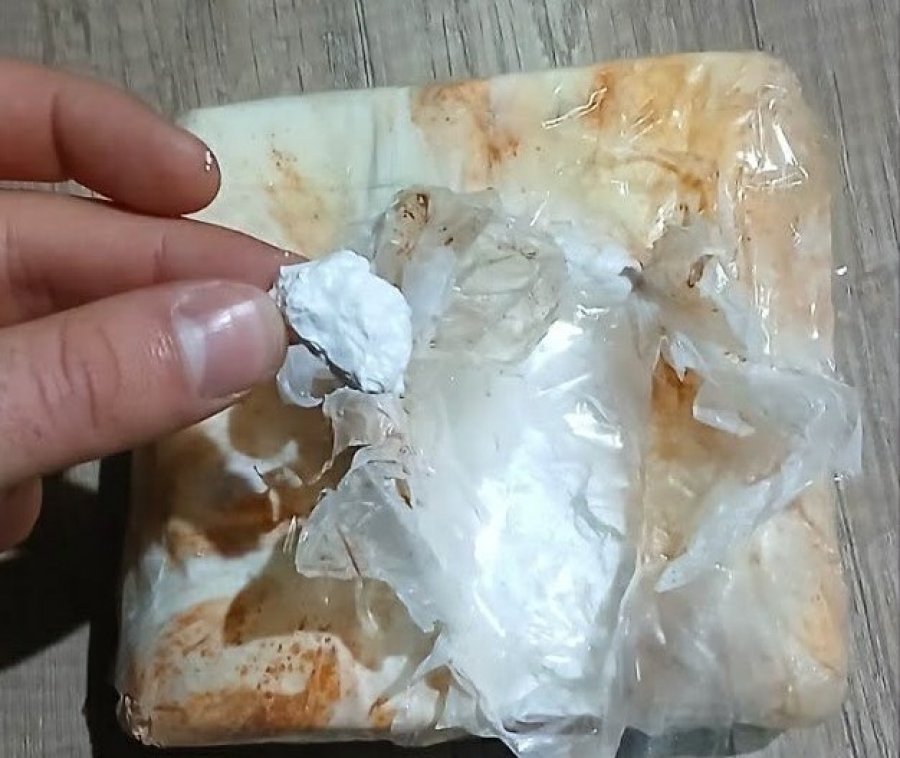 Dogana zbulon kokainë në një veturë që po hynte nga Shqipëria në Kosovë