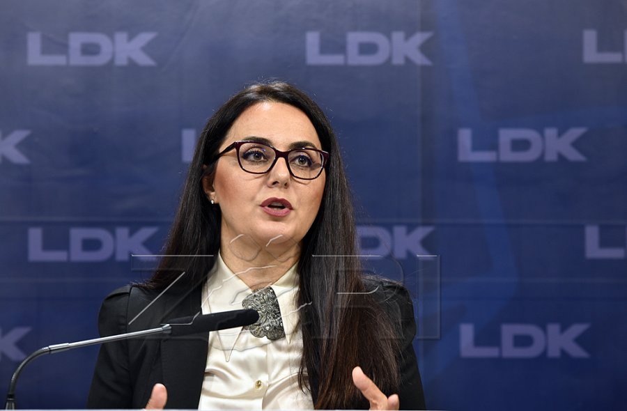 Lushaku-Sadriu: Shpallja e Kuvendit të konstituuar është jokushtetuese
