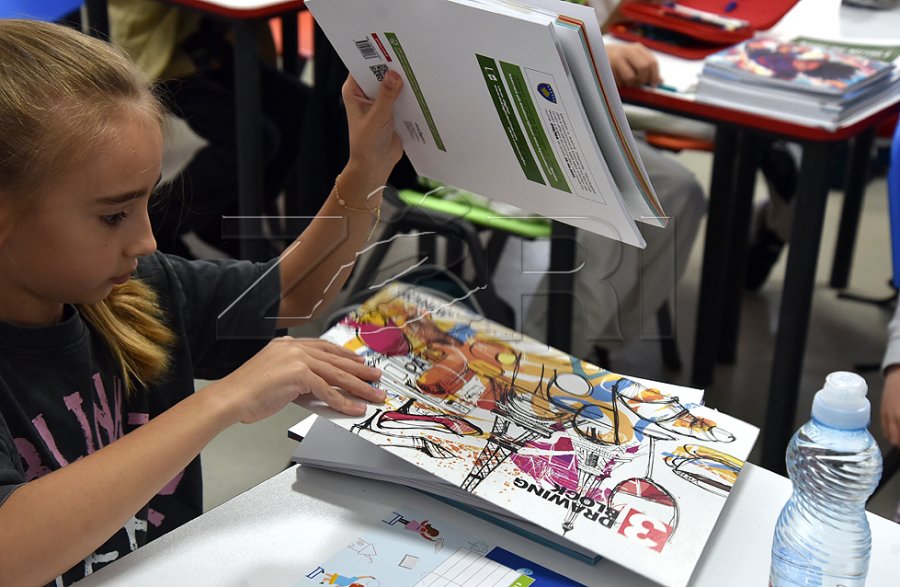 Subvencionimi për tekste  Librat në librari  jo edhe paratë në llogari