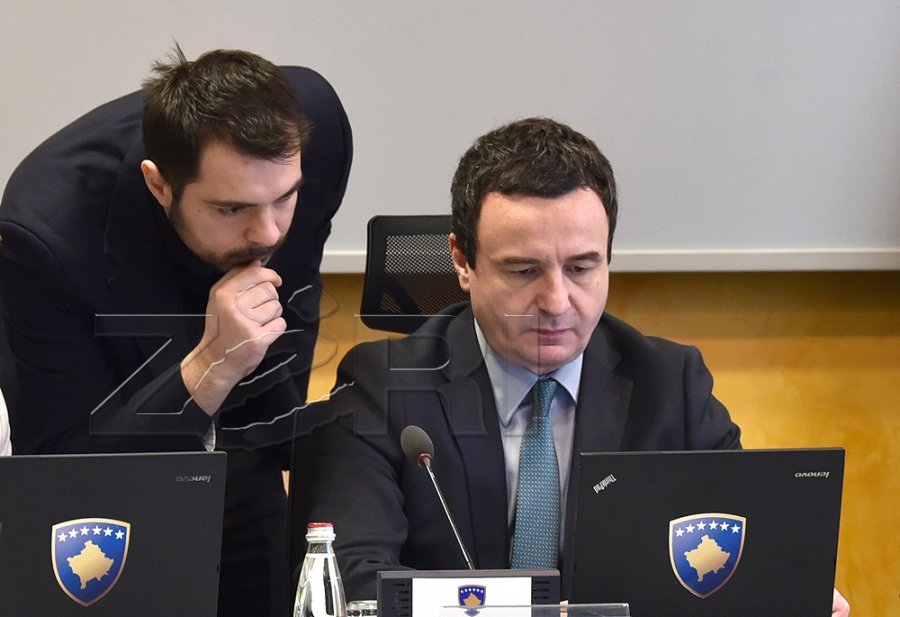 Pas kritikave të PDK-së dhe LDK-së, reagon Qeveria: S’ka asnjë refuzim nga Kurti për Prokurorinë Speciale