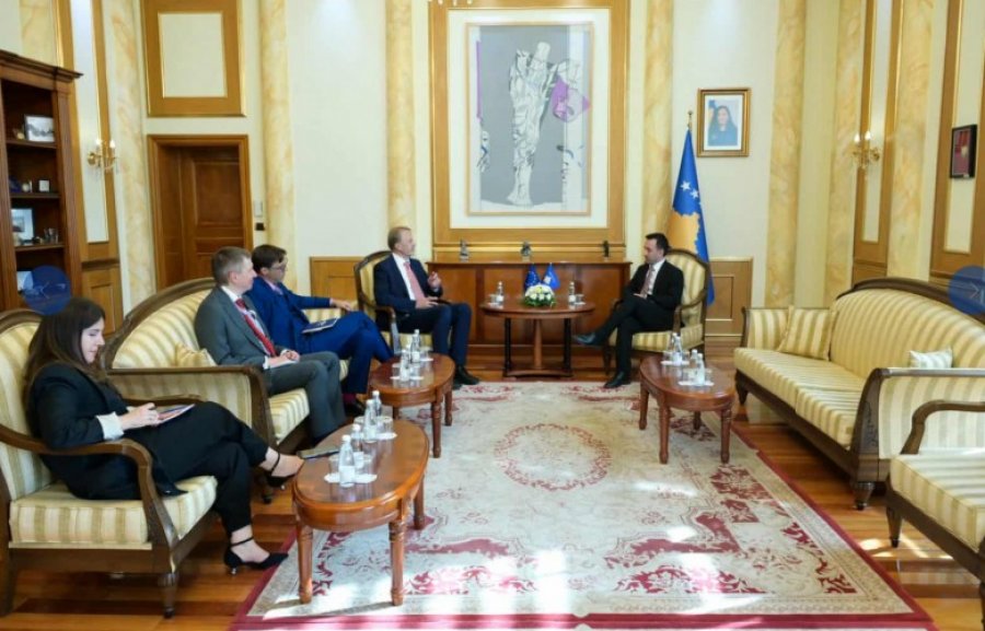 Basha kërkon nga BE-ja heqjen e masave ndaj Kosovës