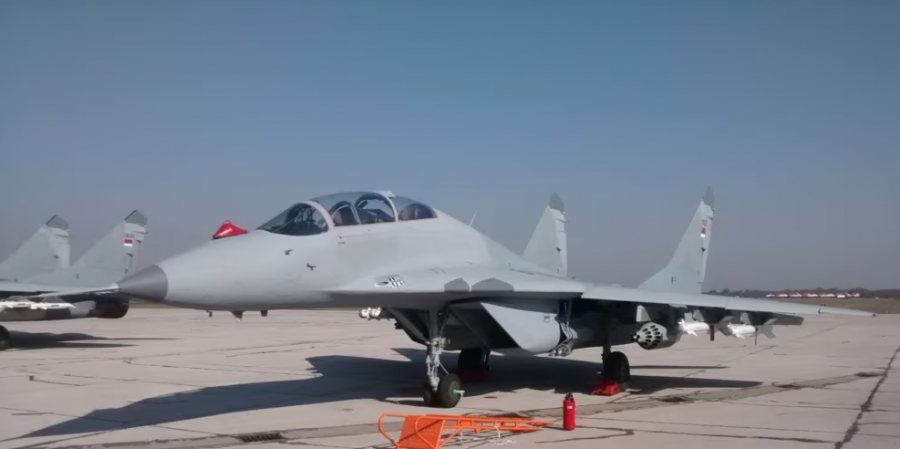 Hungaria heton zhdukjen e përbërësve kyç nga tetë avionë luftarakë MiG