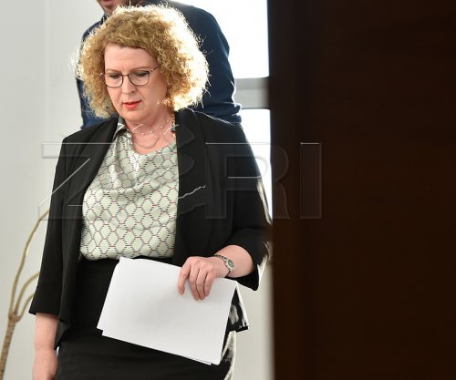 Ngrihet aktakuzë ndaj ministres Rozeta Hajdari për rezervat shtetërore