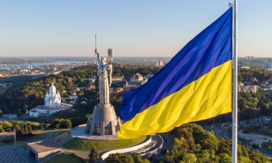 26 vende të gatshme të ofrojnë mbështetje ushtarake për Ukrainën, pas luftës