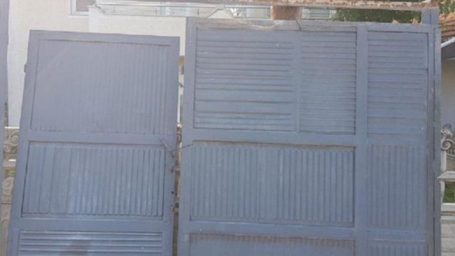 Roja humb jetën në Tiranë, e zuri porta e objektit ku punonte