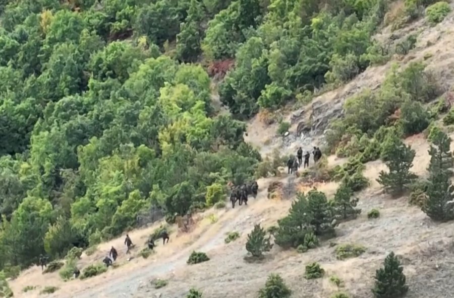 Dy vjet pas agresionit në Banjskë, Sveçla tregon pse u lejua të ikë grupi i Radoiçiqit