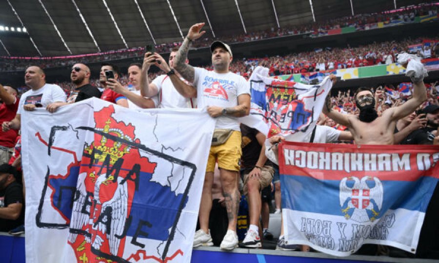 Serbët me thirrje “Kosova – Serbia” edhe në ndeshjen ndaj Anglisë