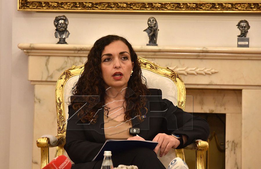 Drejtoresha e shkollës reagon ndaj Presidentes: S’mund të them që gjendja është e tmerrshme në “Ismail Qemali”