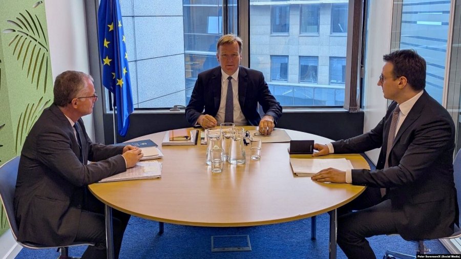 Bislimi dhe Petkoviqi në Bruksel