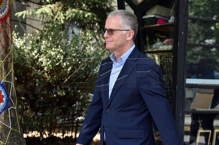 Bislimi demanton raportimet për “takime të fshehta” me Gjuriqin, paralajmëron padi