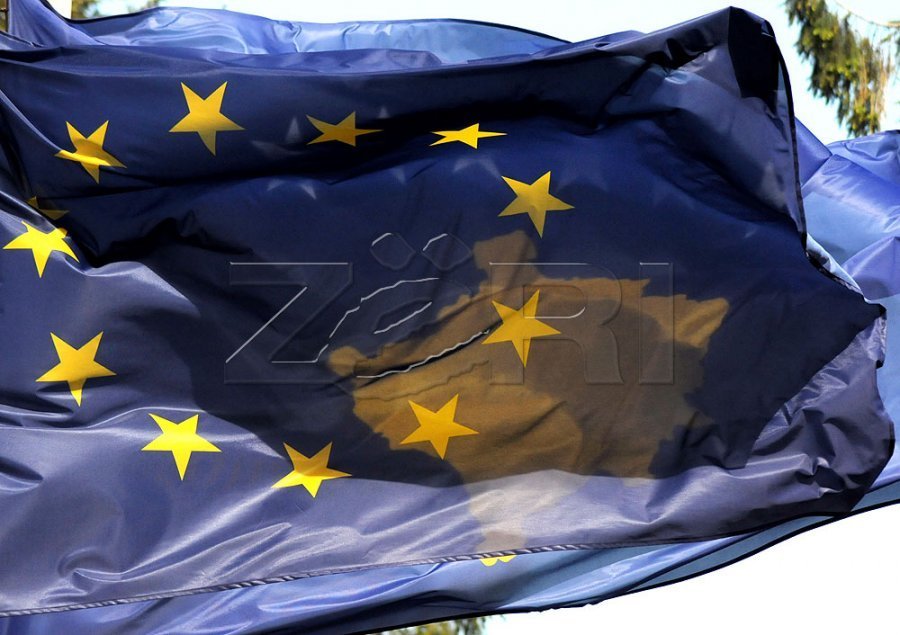 Mbyllja e fondeve serbe për sigurime shëndetësore dhe pensionale kritikohet nga BE-ja