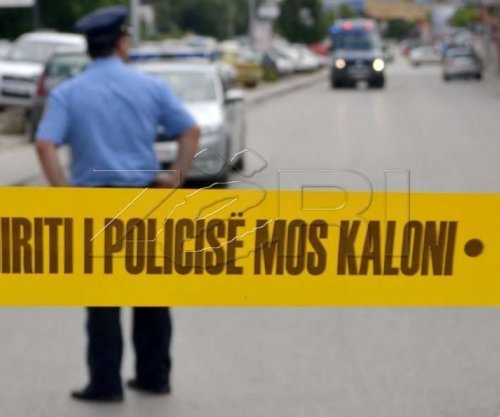 Gjendet i shtrirë në rrugë, një person vdes në QKMF-në e Malishevës