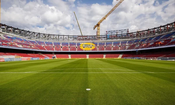 Shtyhet pësëri rikthimi i Barcelonës në “Camp Nou”