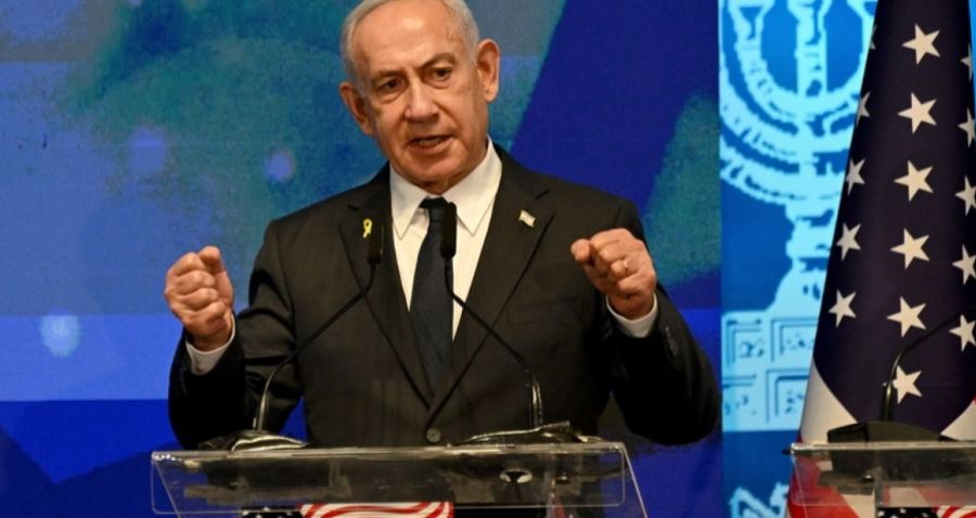 Netanyahu paralajmëron Hamasin: Nëse dëmtoni pengjet, do ta paguani shtrenjtë