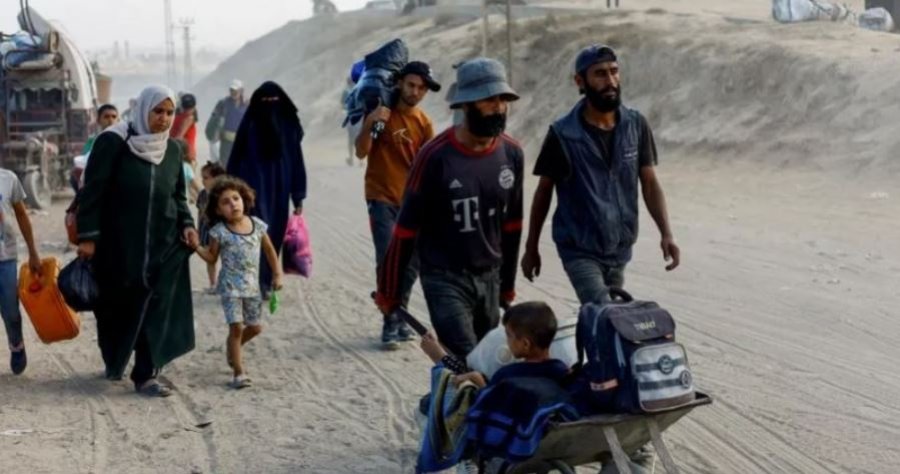 Mijëra palestinezë zhvendosen, ndërsa trupat izraelite hyjnë në qytetin e Gazës