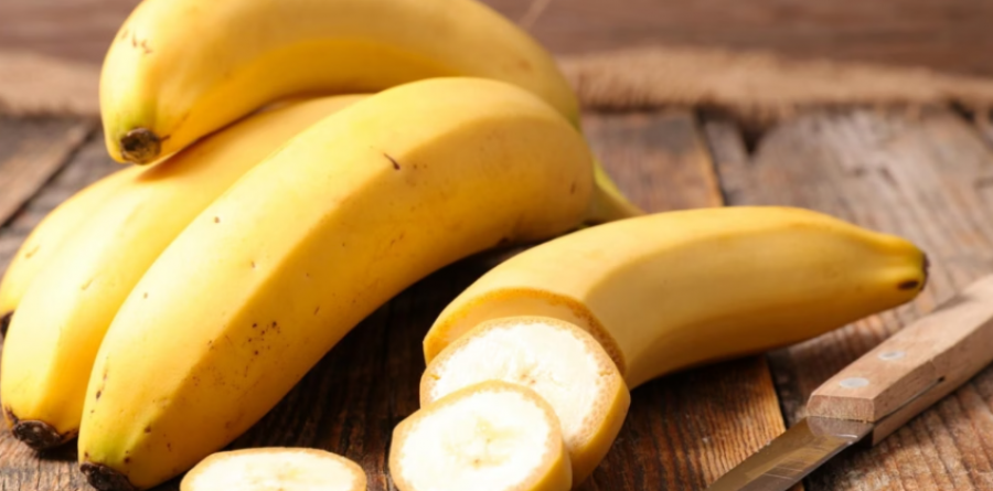 Çfarë i ndodh trupit tuaj nëse hani banane për mëngjes çdo ditë 