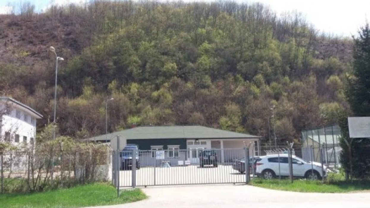 Arratisen tre persona nga Qendra e Emigrantëve në Vranidoll