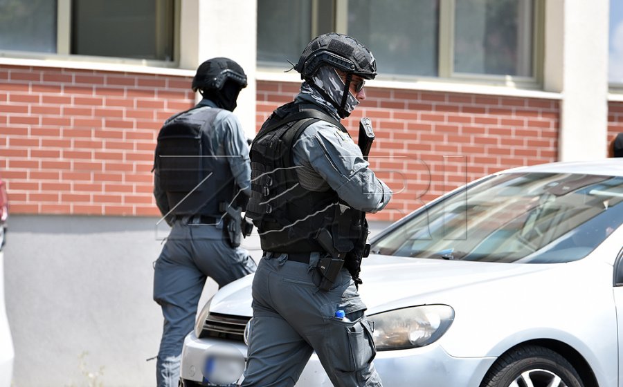 Aksion policor në Vushtrri, arrestohen tre persona