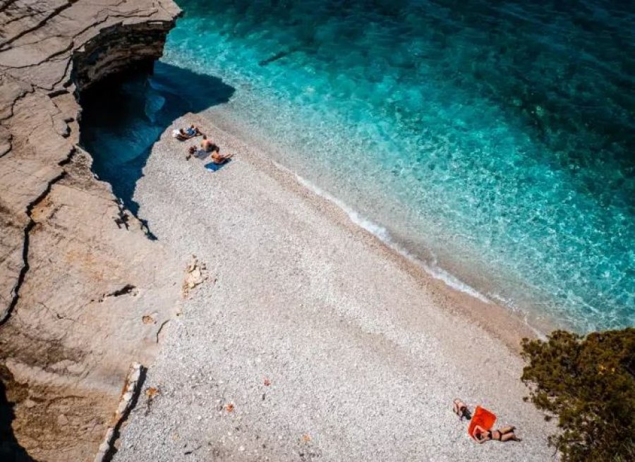 Media italiane “Wom Travel”: Plazhet më të bukura në Shqipëri nga veriu në jug