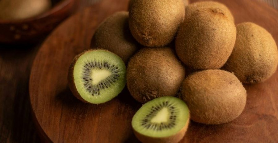 Tensionin e lartë të gjakut mund ta ulni atë natyrshëm me këto fruta