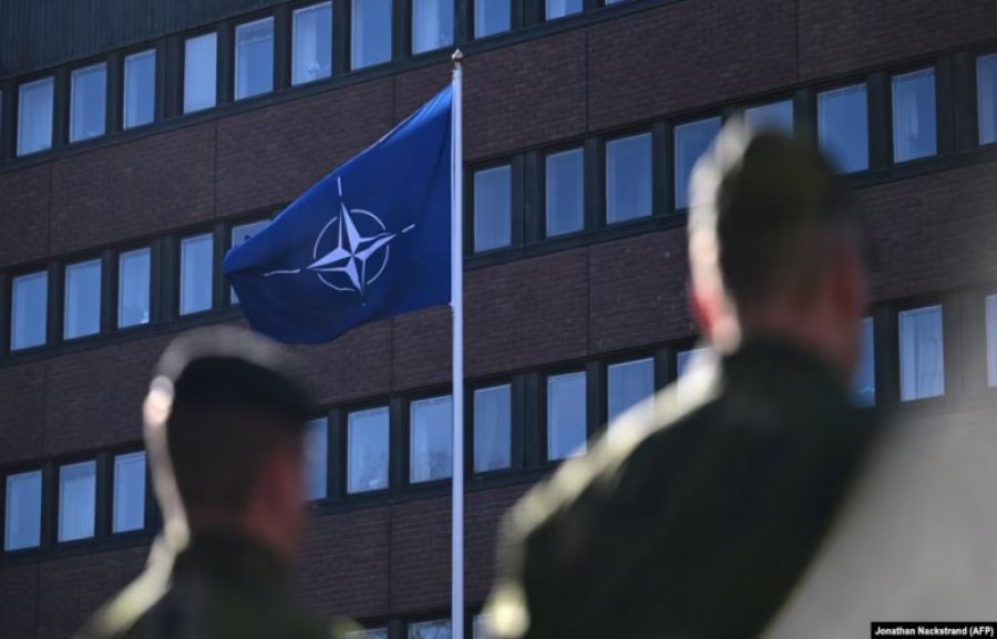 NATO-ja forcon praninë në Baltik pas inkursioneve me dronë