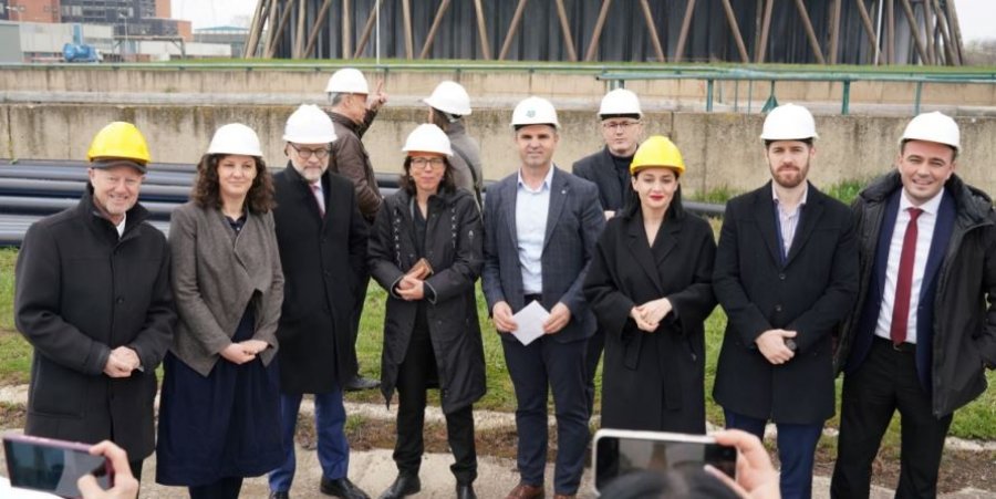 Nënshkruhet kontrata për ndërtimin e pesë impianteve për trajtimin e ujëave të ndotura