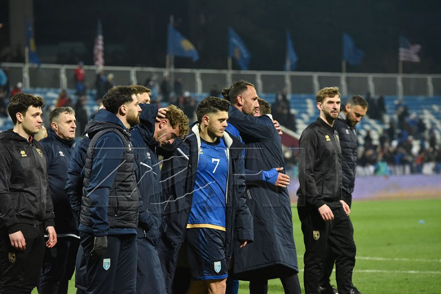 Hamza pas humbjes nga Turqia: Kokën lartë djema