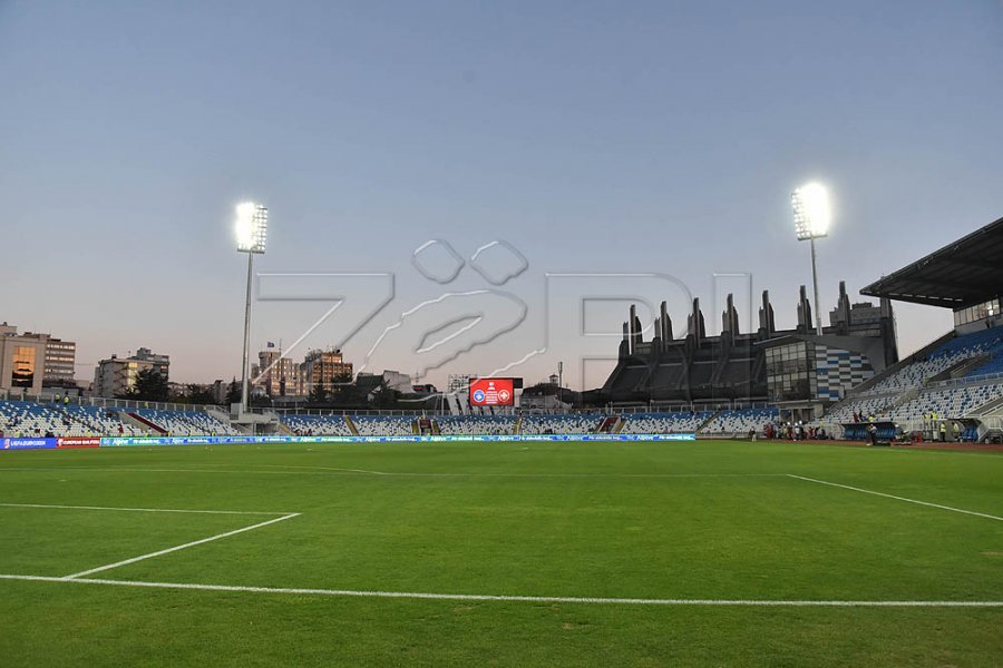 Ademi mesazh shtetit  Stadiumi është urgjencë kombëtare