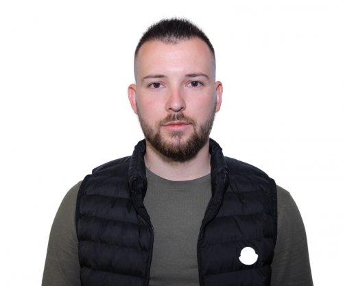 Vdiq pasi u gjet i plagosur tek varrezat, “Ibër-Lepenci” njofton se i riu ishe zyrtar i teknologjisë në këtë ndërmarrje