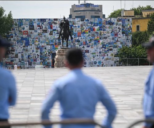 Ambasada amerikane paralajmëron se Shqipëria mund të jetë cak i grupeve të lidhura me Iranin, Tirana e mohon