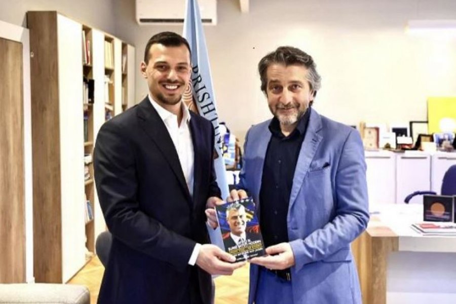 Endrit Thaçi i shkon për vizitë Përparim Ramës, ia dhuron librin autobiografik të babait