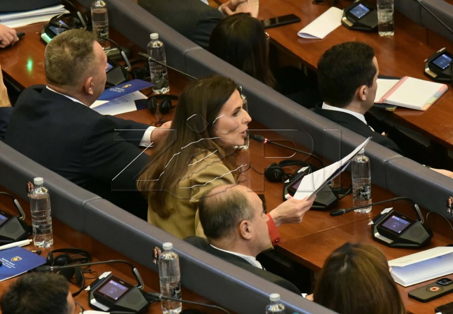 Çitaku insiston që rezoluta të jetë pika e parë  i drejtohet Haxhiut  Nuk bëjmë kompromis