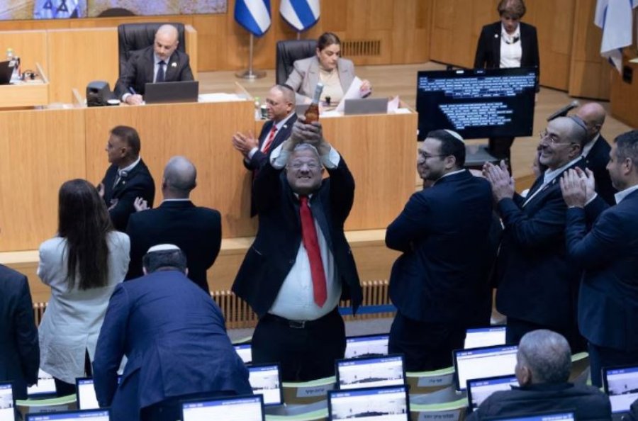 Izraeli miratoi ligjin për dënimin me vdekje, 8 vende myslimane dënojnë vendimin