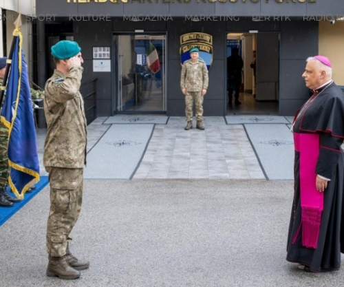 Ulutashi takohet me kryepeshkopin italian, theksohet roli i dialogut fetar